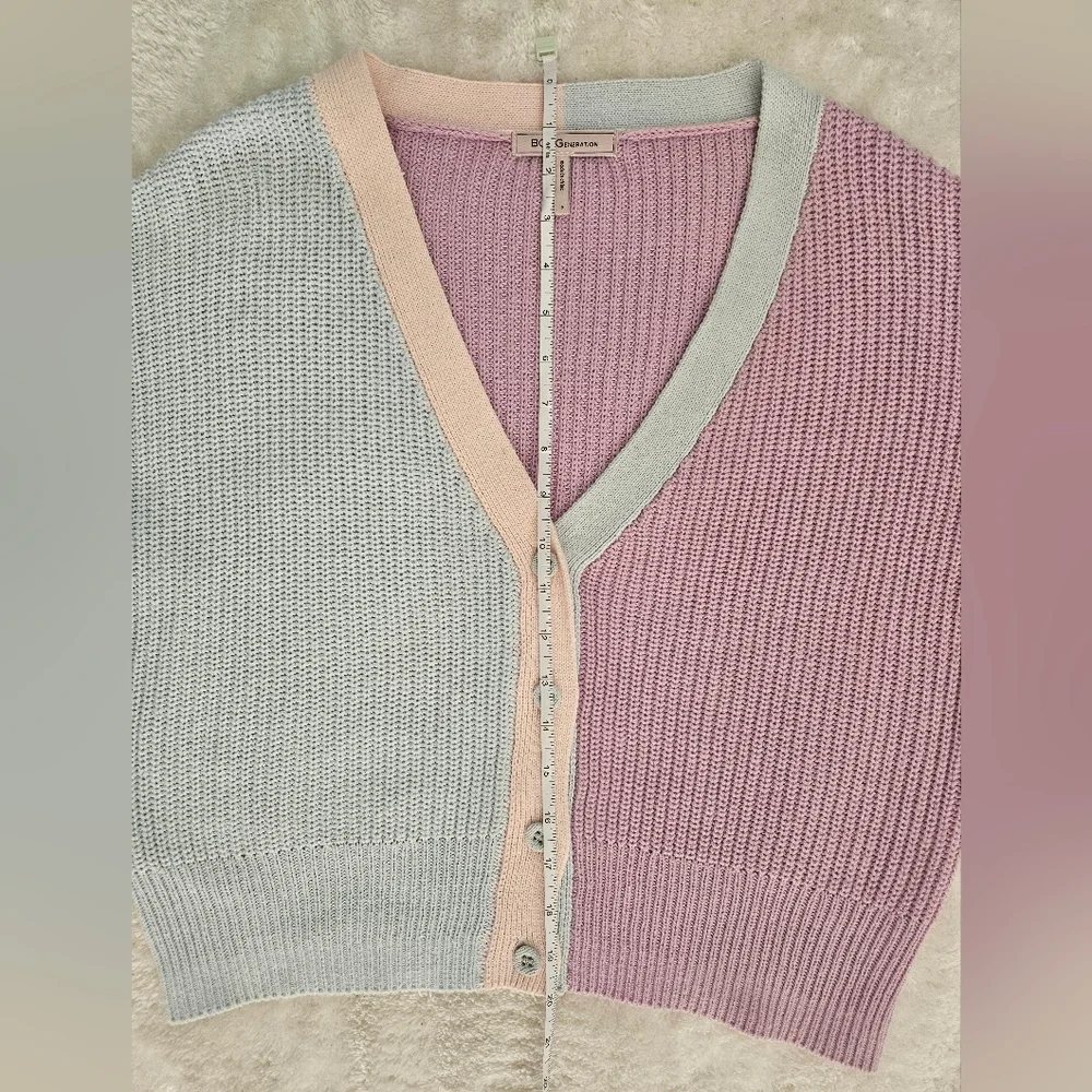 NEW BCBGeneration Colorblock Knit Buttoned Cardigan Size S Pastel Y2K Girlhood - Picture 12 of 13